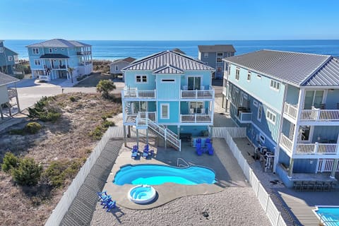 Exterior - Back / Overlooking the Ocean