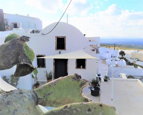 House of the 7 ships. Upper level house
