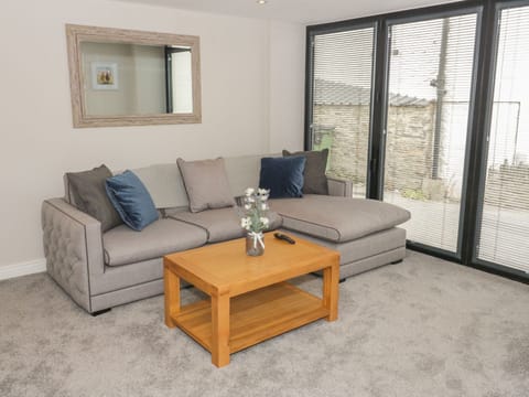 Deluxe Apartment, Private Bathroom (Apartment 2) | Lounge
