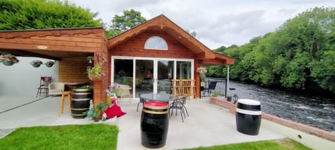 Egyptian cotton sheets, premium bedding, pillowtop beds