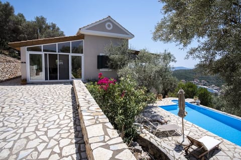 Entrance to Villa Margarita