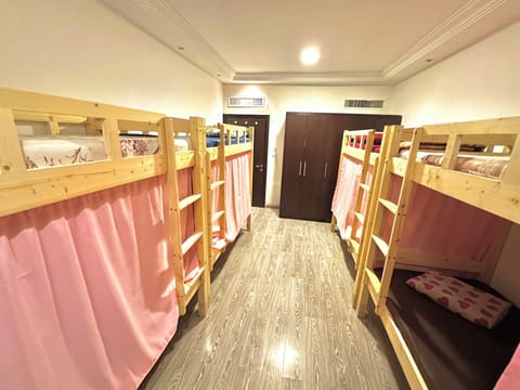 Standard Shared Dormitory, Mixed Dorm, City View | In-room safe, soundproofing, iron/ironing board, free WiFi