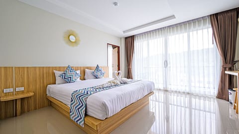 Deluxe Double Room | Free WiFi