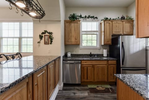 Cook or reheat—whatever your stay calls for