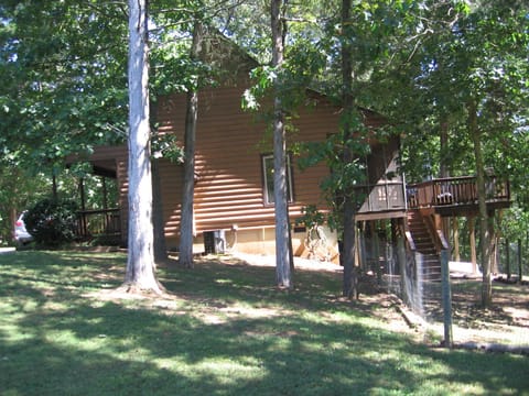 Side with doggie run on right
