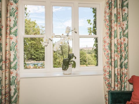 Cottage | 3 bedrooms, individually decorated, individually furnished, free WiFi