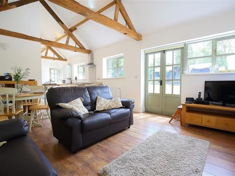 Cottage | Living room | TV, DVD player