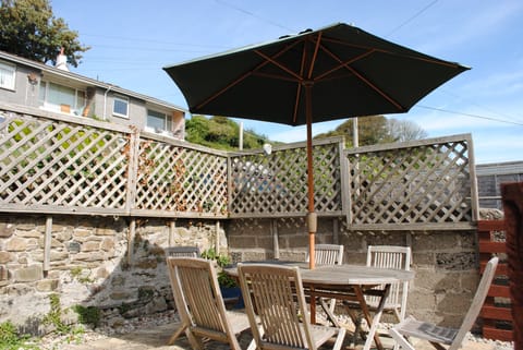 Cottage | Outdoor dining