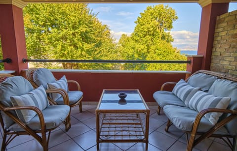 Chrismos Luxury Suites 6A Apraos Corfu- outdoor siting area