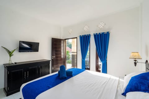 Superior Double Room | Soundproofing, free WiFi, bed sheets