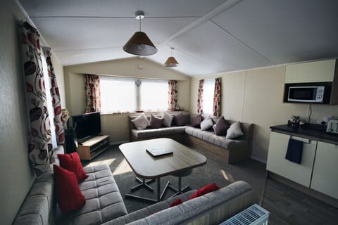 Forget the TV you're by the seaside!