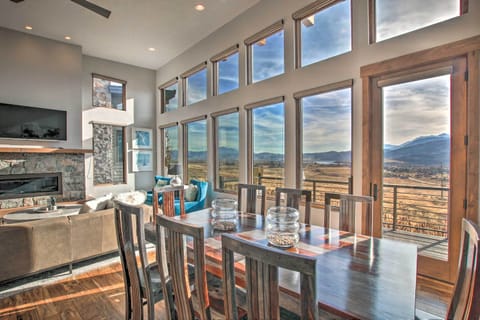 Eden Vacation Rental | 4BR | 3.5BA | 3,000 Sq Ft | Step-Free Access