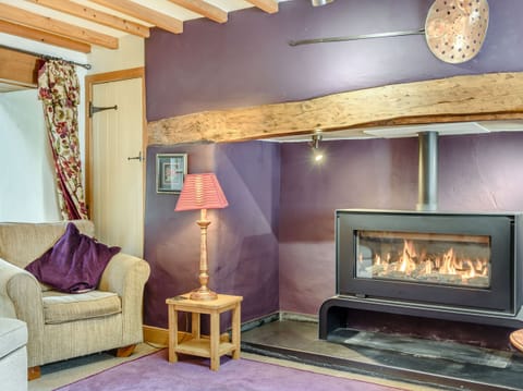 Cottage | Living room | TV