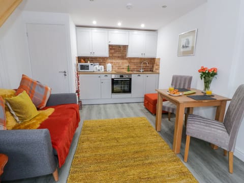 Cottage | Living room | TV