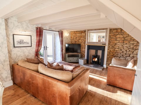 Cottage | Interior