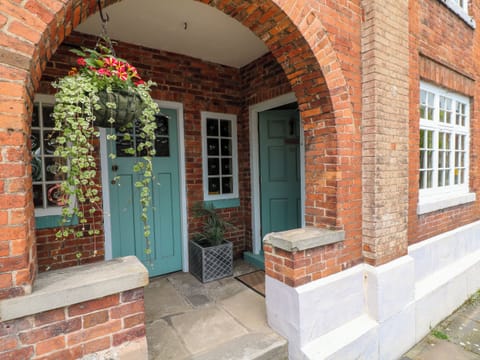 Cottage | Exterior detail