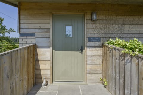 Cottage | Property grounds