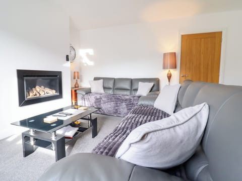 Cottage | Living area