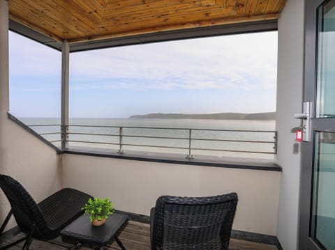 Cottage | Property grounds