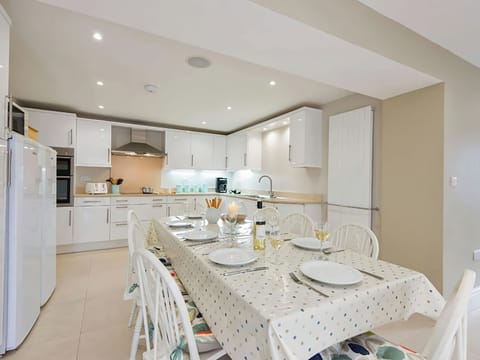 Microwave, stovetop, dishwasher, highchair