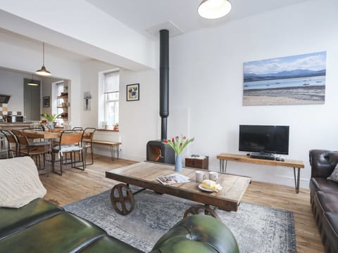 Cottage | Living room