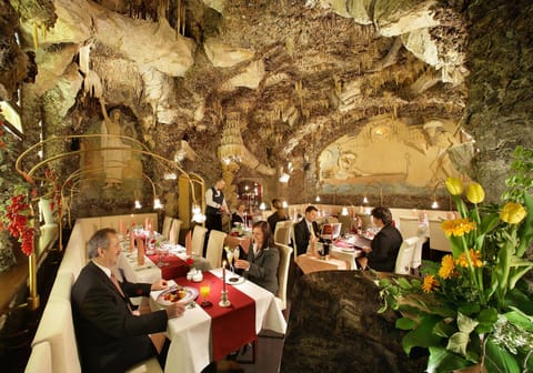 Cafe