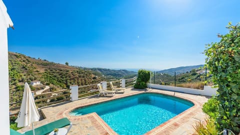 Villa  Montilla Frigiliana by Ruralidays