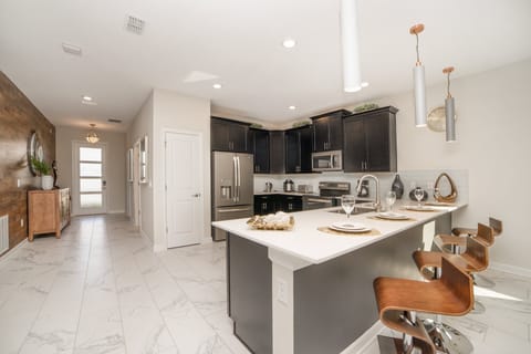 8812CrudenBay,ChampionsGate_08