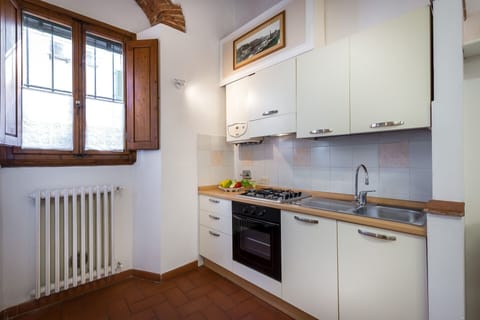 Comfort Apartment | Private kitchen | Fridge, oven, stovetop, espresso maker