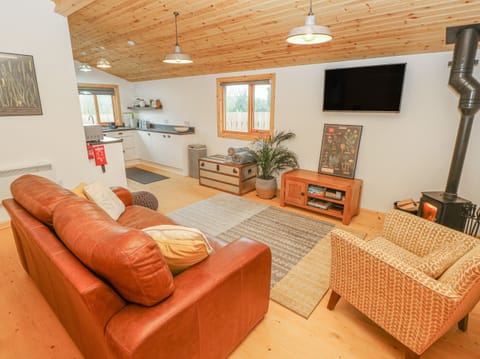 Cottage | Living room | TV