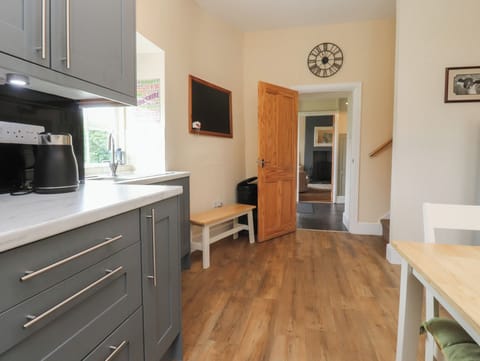 Fridge, dishwasher, electric kettle, toaster