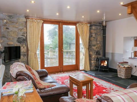 Cottage | Living room | TV