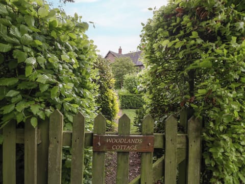 Cottage | Property grounds