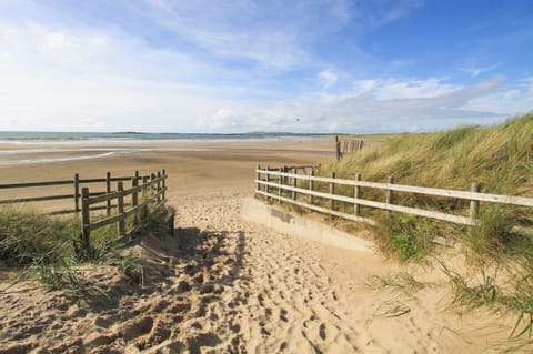 Cottage | Beach | Beach nearby