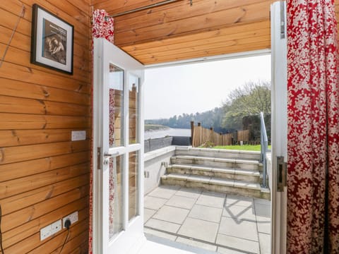 Cottage | Property grounds