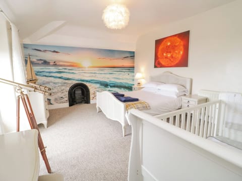 Cottage | Interior
