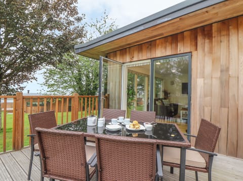 Cottage | Balcony