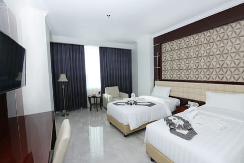 Deluxe Room (New) | Desk, free WiFi, bed sheets