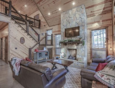SR living room.jpg