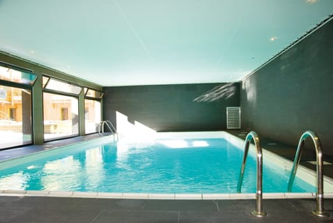 Enjoy the excellent on-site amenities including the beautiful indoor pool!