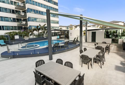 Sundeck