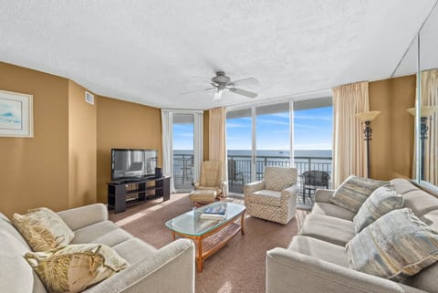 Oceanfront Living Room 