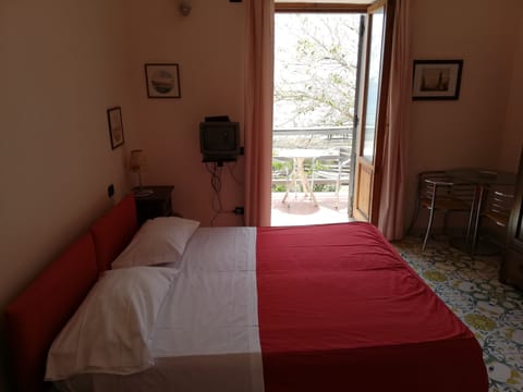 Double Room (204) | Bed sheets