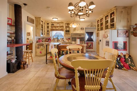 Warm inviting Kitchen