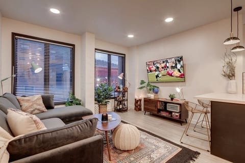 Living Room with Pullout Queen Sofa, 4KTV, Marshall bluetooth speaker