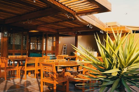 Food court