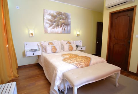 In-room safe, desk, free cribs/infant beds, rollaway beds