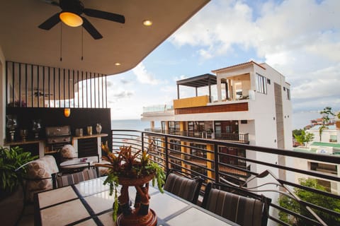 Condo - Image 2