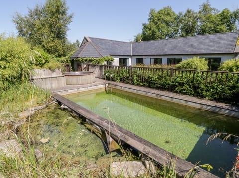 Cottage | Pool