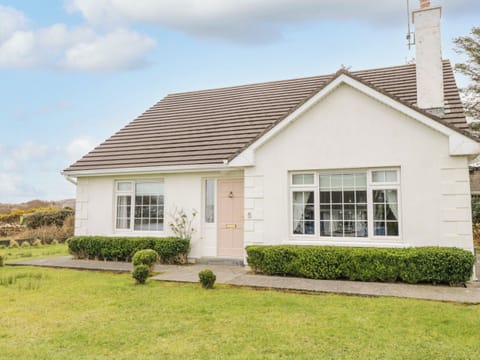 Cottage | Front of property